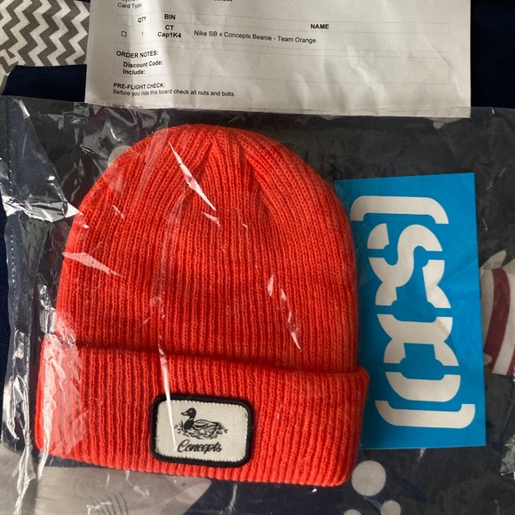 NWT 2020 NIKE SB x CONCEPTS TURDUNKEN MALLARD BEANIE TEAM ORANGE ONE SIZE - Picture 3 of 4